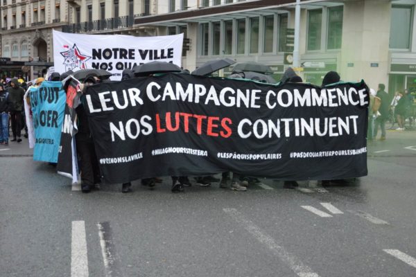 Manifestation pour le droit à la ville